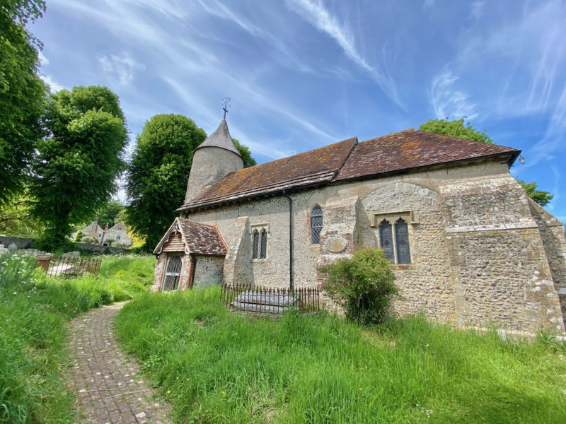 South Downs Way. Image © PlanetSKI